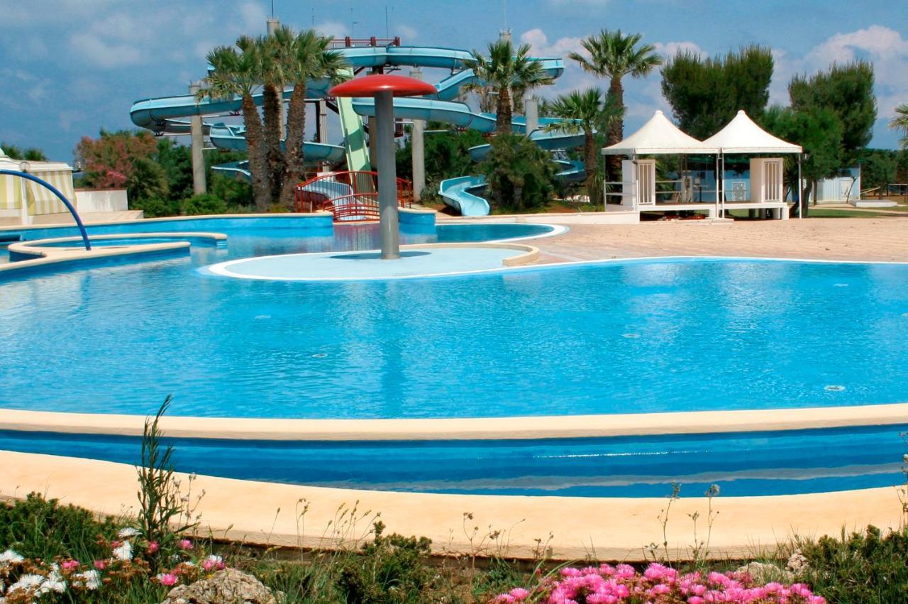 Happy Camp Mobile Homes In Camping Villaggio Lamaforca Carovigno Exterior foto