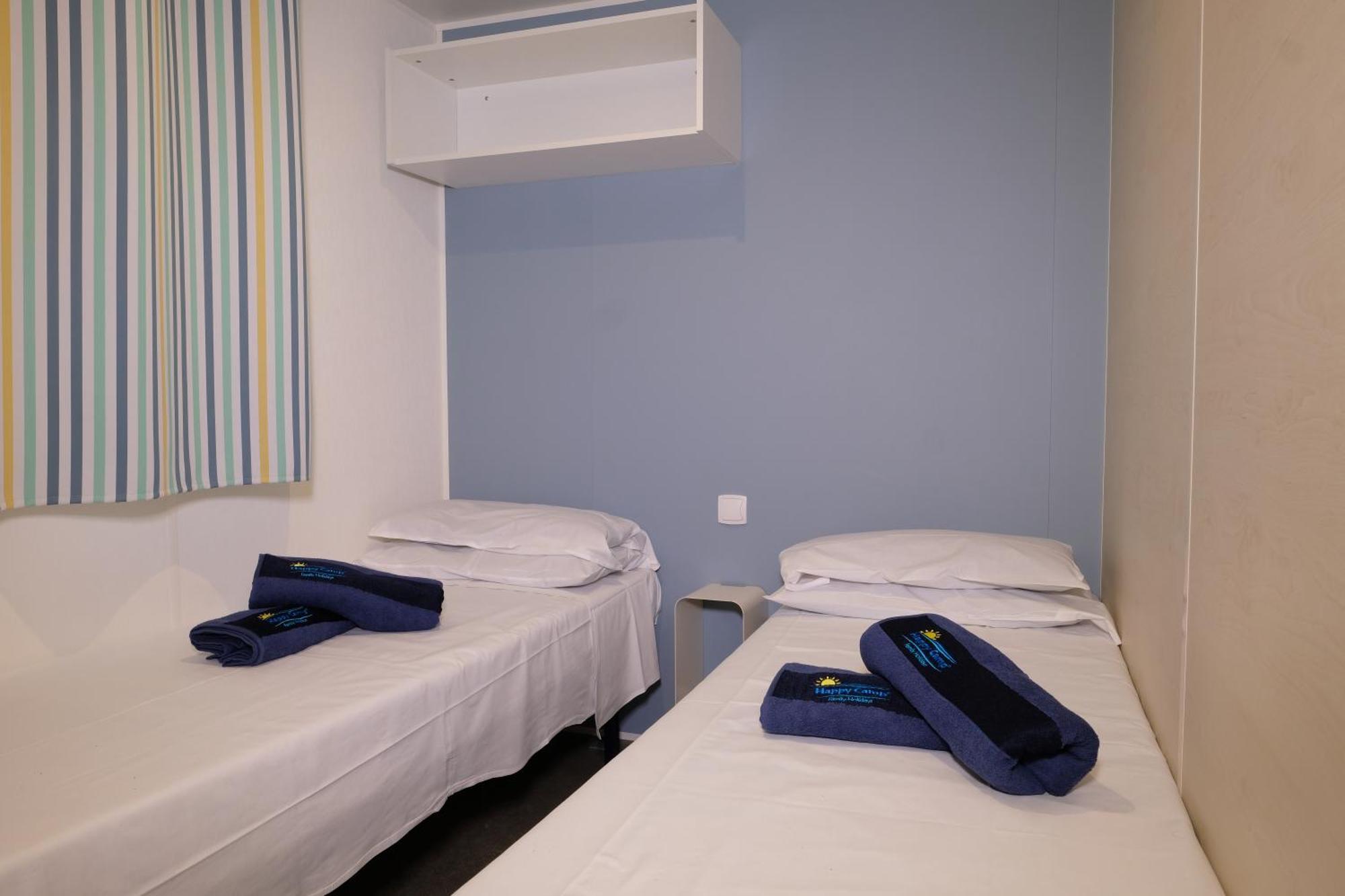 Happy Camp Mobile Homes In Camping Villaggio Lamaforca Carovigno Exterior foto